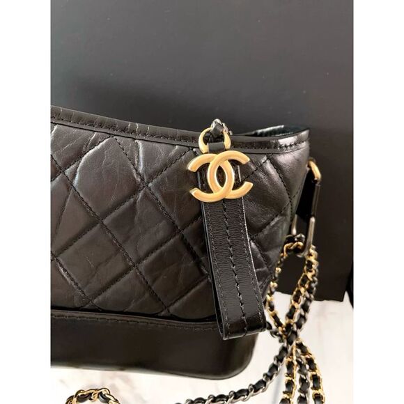 Chanel Women Pre-Loved Bag Very Good Condition - Picture 7 of 9
